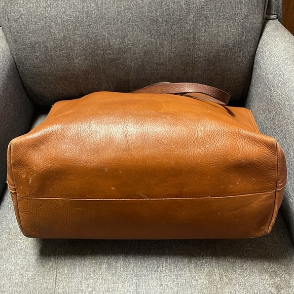 Madewell The Transport Tote- English Saddle - Picture 8 of 12